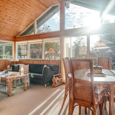 Lovely In Scenic Surroundings Only 300 Meters From The Fjord Сasa de vacaciones