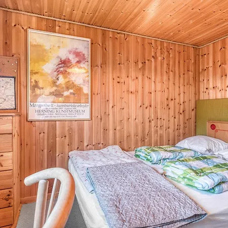 Сasa de vacaciones Lovely In Scenic Surroundings Only 300 Meters From The Fjord *